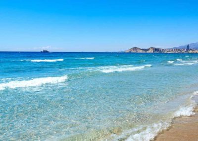 Playa de Levante de Benidorm en Alicante mediterránea de España