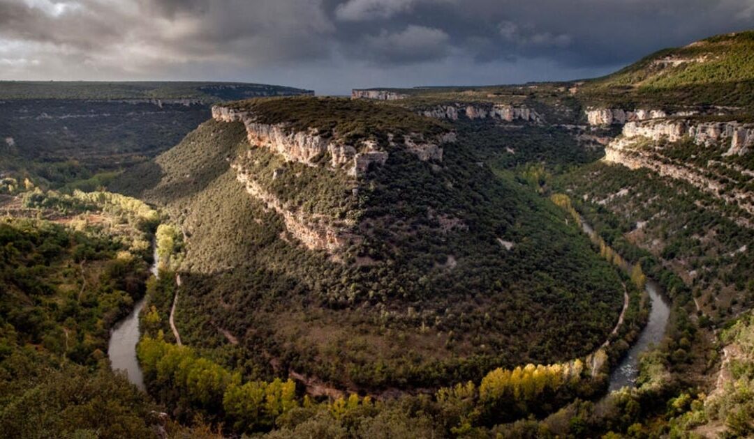 Haz turismo en Aragón y conoce el cañón de Ebro