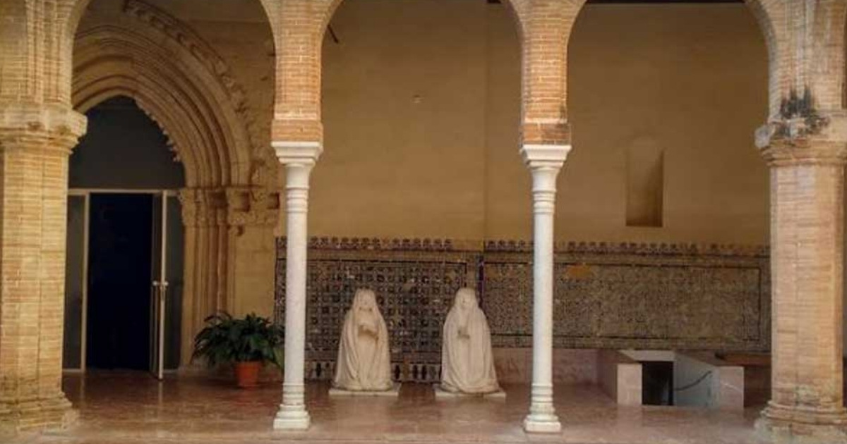 Viaja a conocer el Monasterio de la Cartuja en Sevilla con Ocio Hoteles 